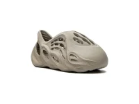 Adidas Yeezy Kids Yeezy Foam Runner "Stone Sage" кроссовки детские