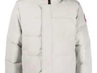 Canada Goose MacMillan Parka — бежевый пуховик с капюшоном на утяжках
