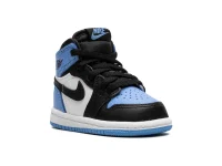 Jordan Kids Air Jordan 1 Retro High OG "UNC Toe" кроссовки