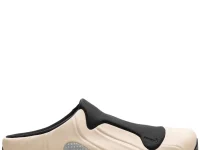 Nike Inc. Clogposite «Sanddrift» слипоны