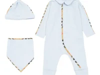 Burberry Комплект для новорождённого с клеткой (боди, шапка, нагрудник)
