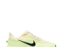 Nike Inc. Air Zoom Pegasus Premium
