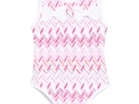 Missoni Kids слитный купальник с бантом и зигзагообразным узором
