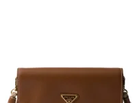 Prada кожаный кошелёк на плечевом ремне