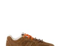 Miu Miu x New Balance 530 кроссовки замшевые с нашивкой