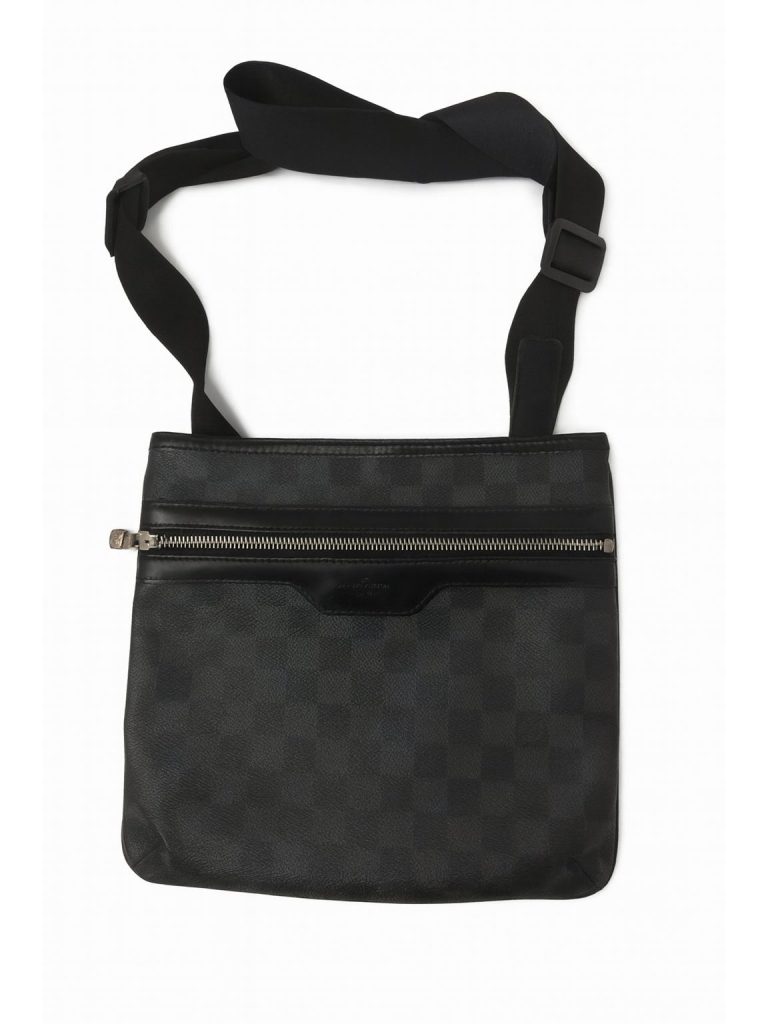 Louis Vuitton — сумка черная