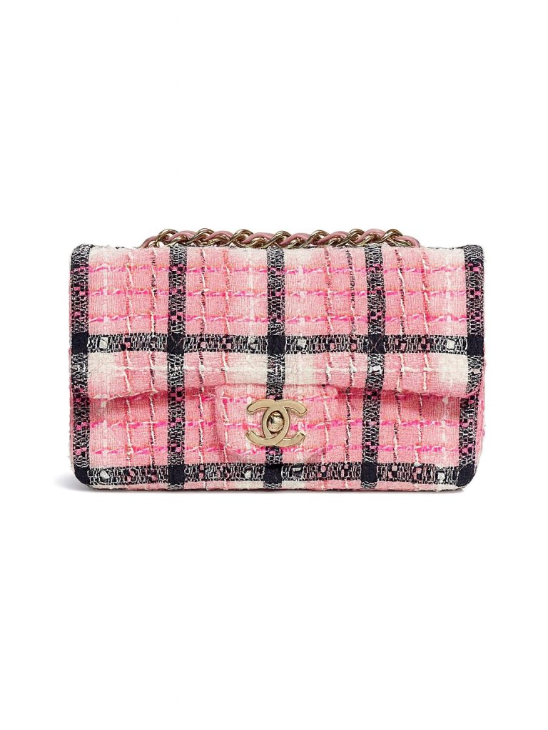 Chanel — сумка Classic Mini розовая