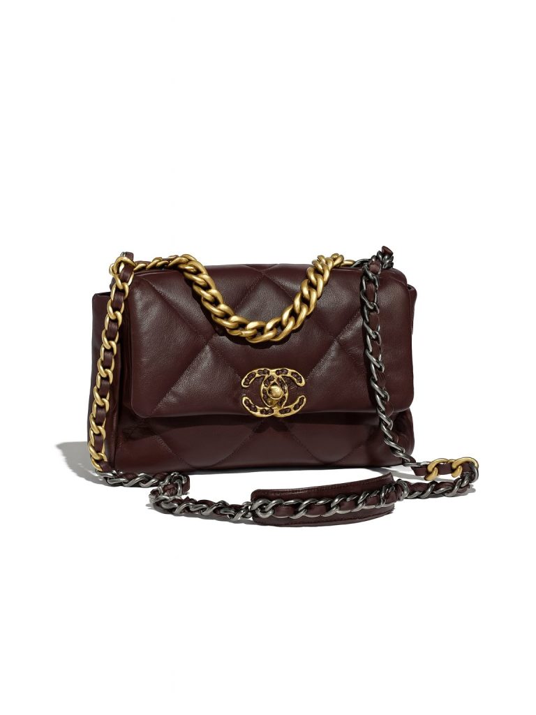 Chanel — сумка 19 винная