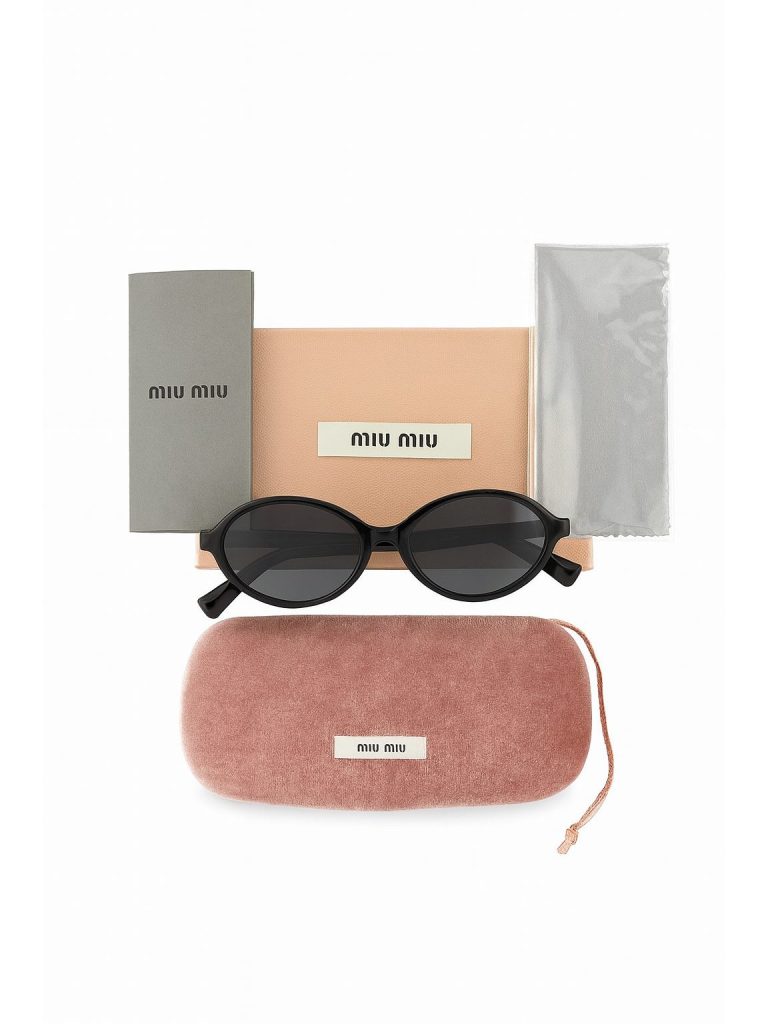 Miu Miu — очки черные