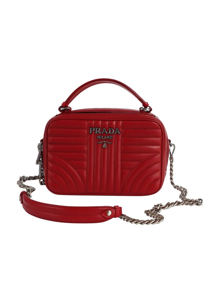 Prada — сумка красная 21х15