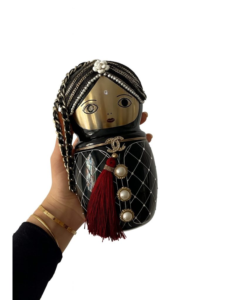 Chanel — сумка Matryoshka Doll черная