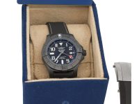 Breitling — Avenger Seawolf Night Mission часы