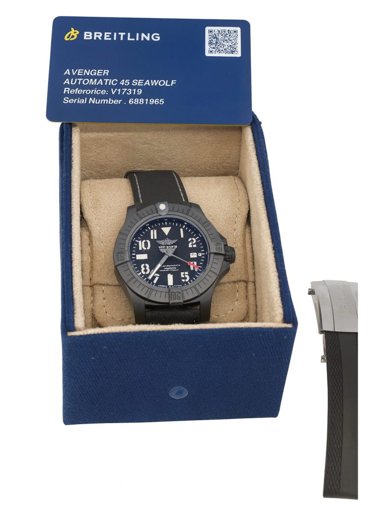 Breitling — часы Avenger 45 Seawolf черные