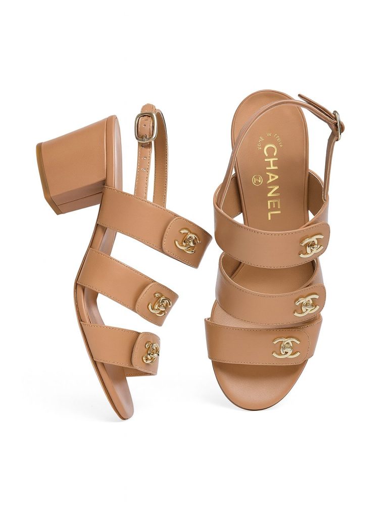 Chanel — сандалии бежевые 36.5