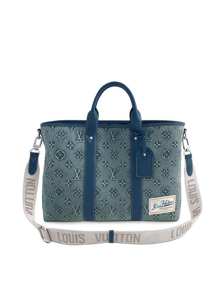 Louis Vuitton — сумка 33×44