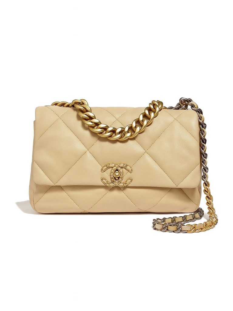 Chanel — сумка 19 бежевая