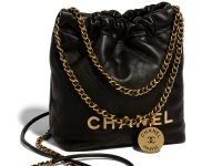 Chanel — сумка 22 черная