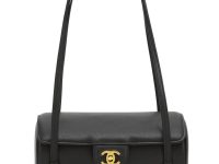Chanel — сумка черная