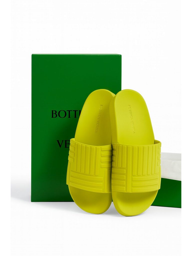 Bottega Veneta — шлепки желтый 38/39