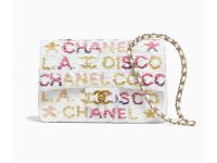 Chanel — Classic Flap сумка