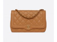 Chanel — сумка коричневая