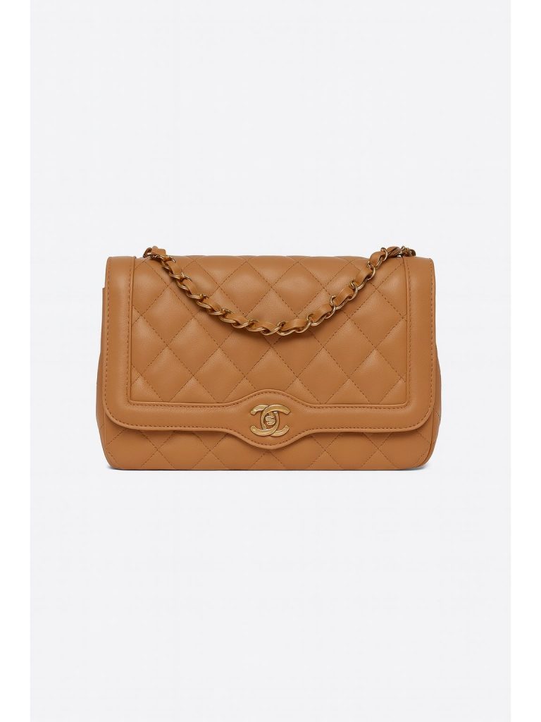 Chanel — сумка коричневая