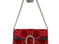 Gucci — сумка красная