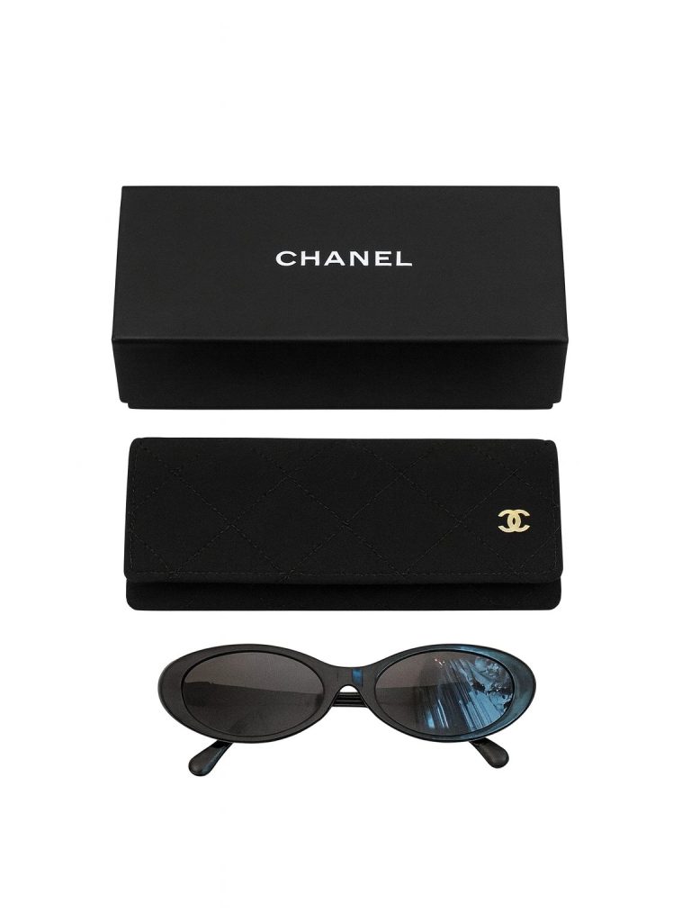 Chanel — солнцезащитные очки черное