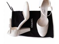 Chanel — туфли белые 39