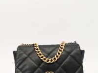 Chanel — сумка 19, чёрная · арт. S30837926