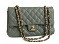 Chanel — сумка Classic Medium зеленая